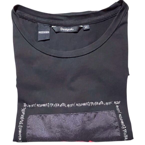 DESIGUAL Graphic Tee T-Shirt Size M Short Sleeve Lips Floral Embellished Black - Picture 16 of 16